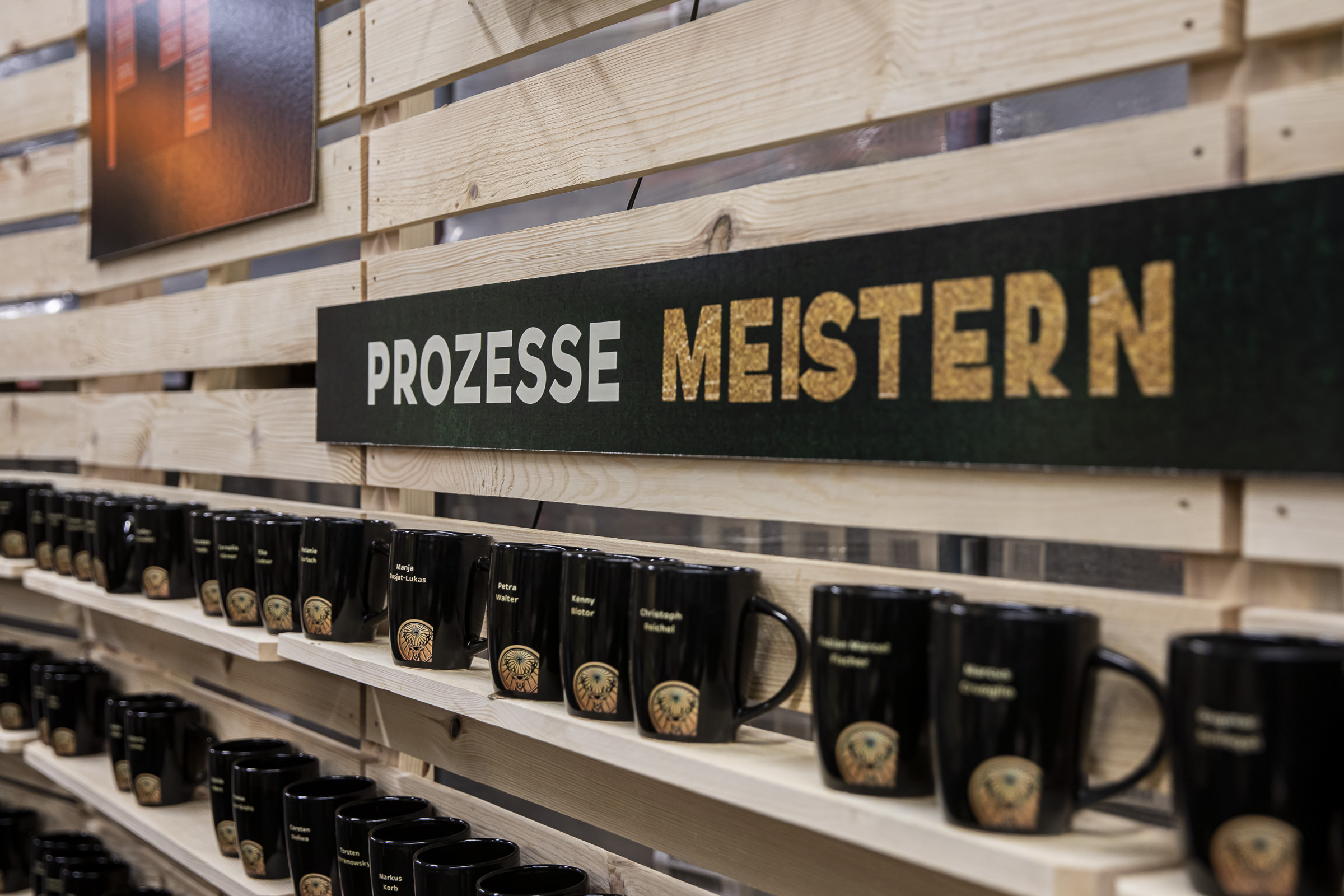 Jägermeister Produktionssystem Erklärbild Infografik Dialogbild Agentur für Visualisierung von Prozessen, Veränderungen und Visionen.